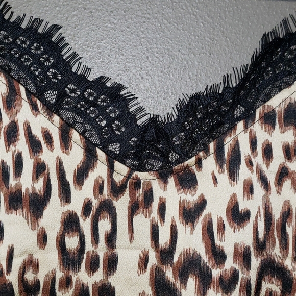 NWT Camisole - Picture 2 of 4